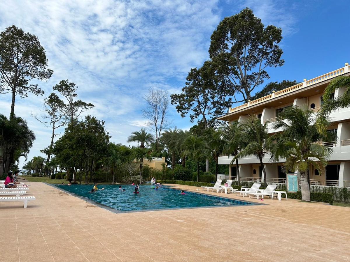 Hotel Blanca & Restaurant 4*